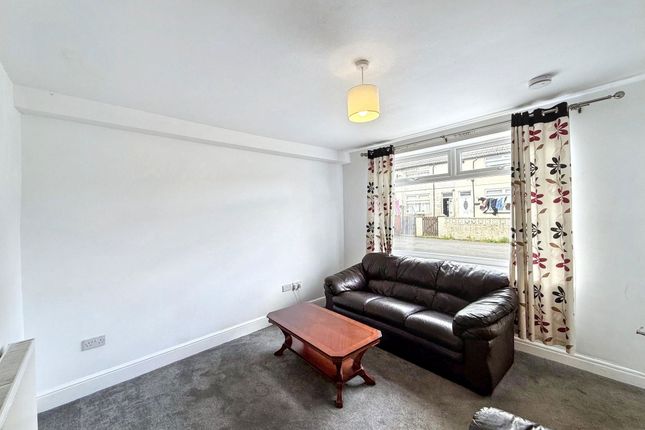 8, Cravens Cottages, Wingate photo 3