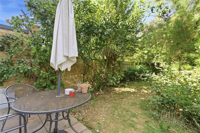 GFF, 64, Copleston Road, Peckham Rye photo 4