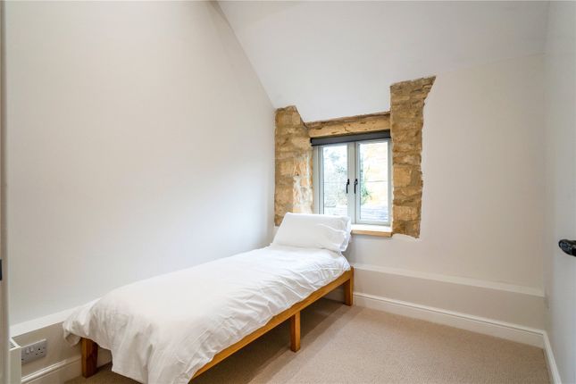 Terraced house for sale in Mount Pleasant, Blockley