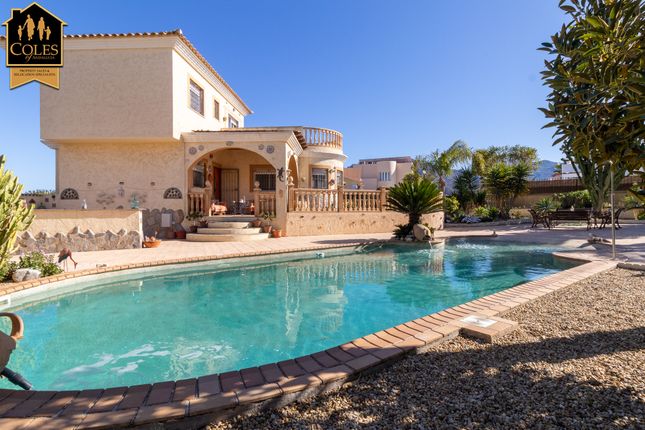 Villa for sale in Calle Los Gallardos, Turre, Almería, Andalusia, Spain