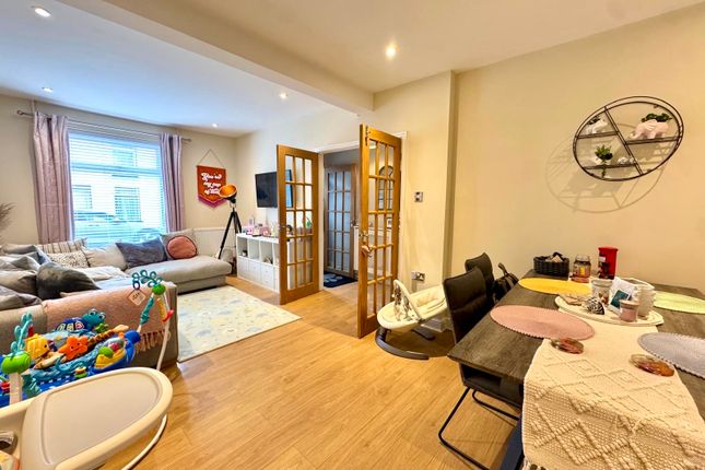 14, Merthyr Tydfil photo 2