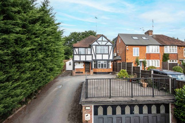 Thumbnail Detached house for sale in Amersham Road, Chalfont St Peter