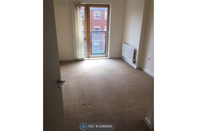 Flat, Q Queens Road, Reading photo 3
