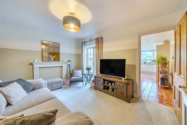 60, Cleeveland Street, Cheltenham photo 2