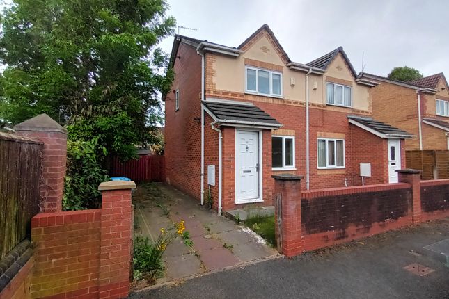 Thumbnail Semi-detached house to rent in Windmill Avenue, Salford
