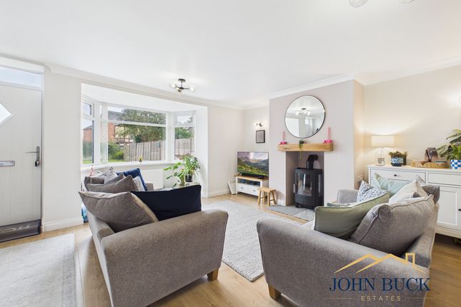 Ivydene, Penshaw Lane, Houghton Le Spring photo 4