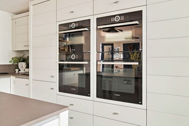 2 Kiln Lane, Windsor photo 4