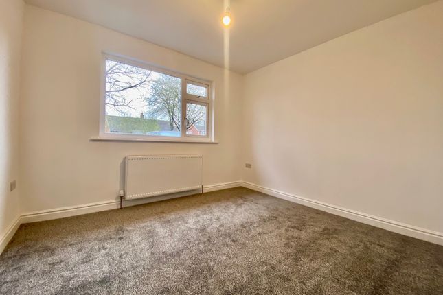 67, Chorley photo 5