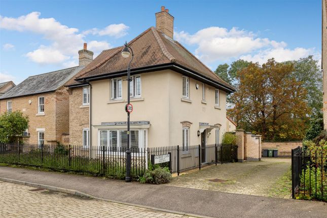 Thumbnail Detached house for sale in Salisbury Close, Fairfield