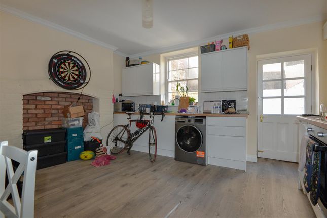 14, Queen Street, Bridgwater photo 4