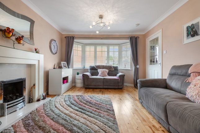 25, Wilson Wynd, Dalry photo 3