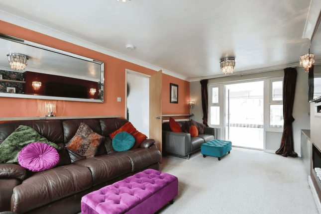 23, Delapre Drive, Banbury photo 4