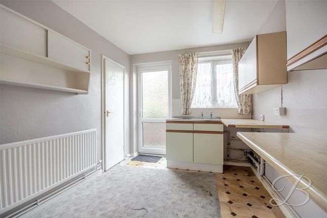 1, Meden Close, Mansfield photo 2