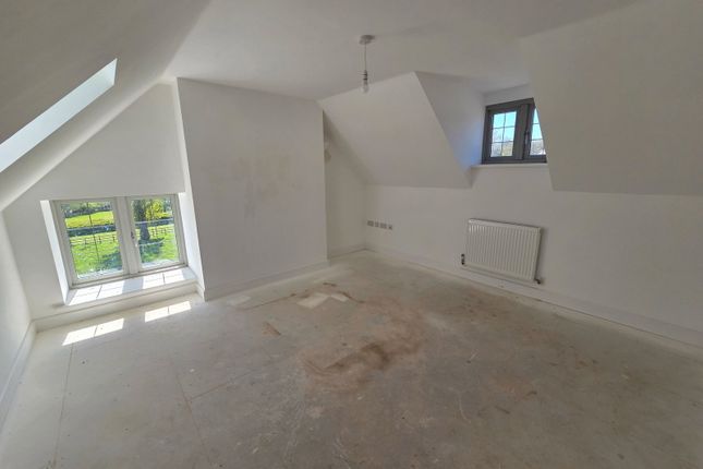 Farmhouse,Home Farm, Markfield Road, Leicester photo 3