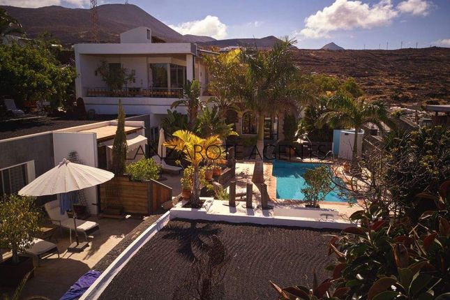 Villa for sale in Las Breñas, Canary Islands, Spain