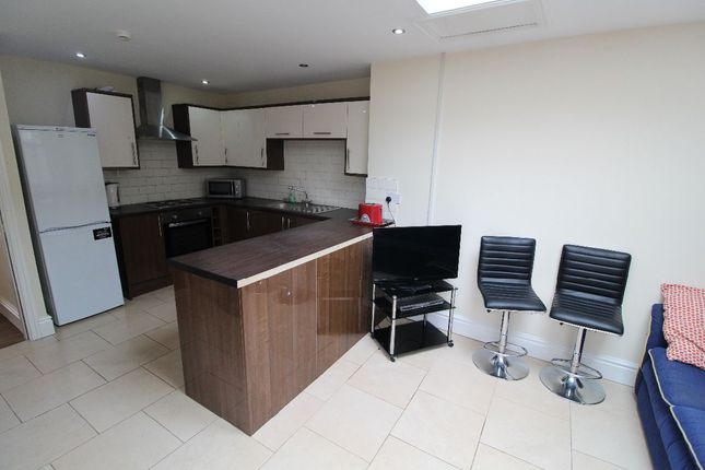34 Henderson Street, PRESTON photo 4