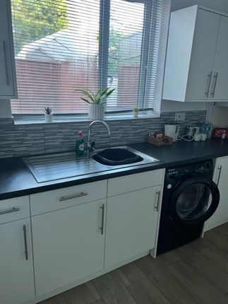 Studio to rent in Seeley Drive, London