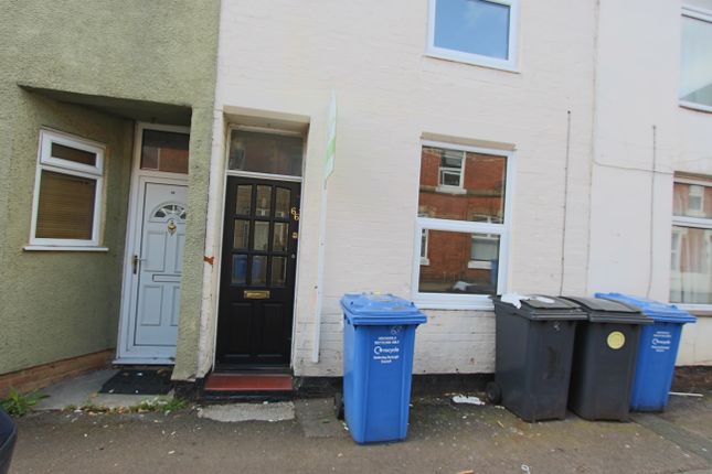 Terraced house to rent in Havelock Street, Kettering