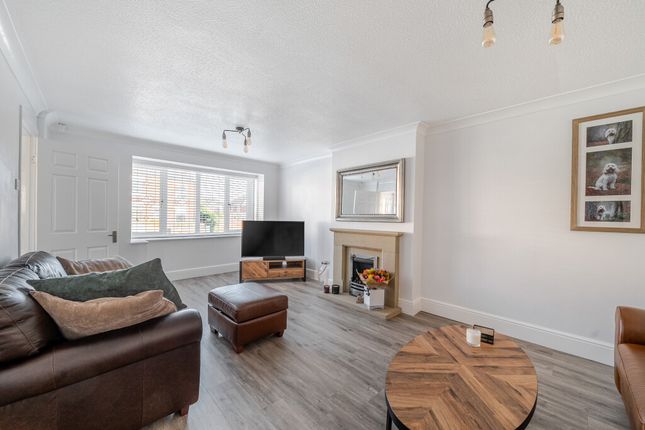 308a, Potovens Lane, Wakefield photo 2