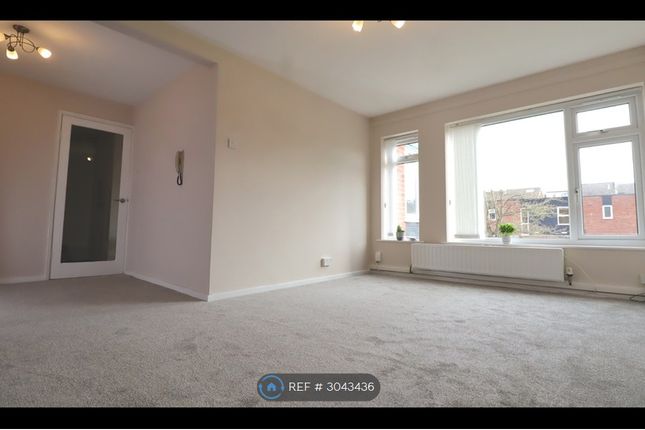 Blackmoor Court, Leeds photo 2