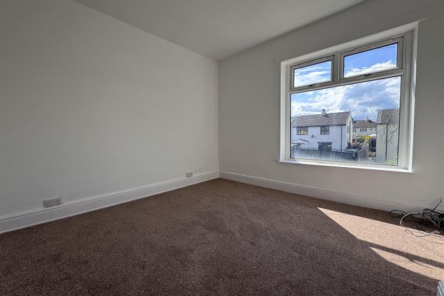 125, Dearne Road, Rotherham photo 4