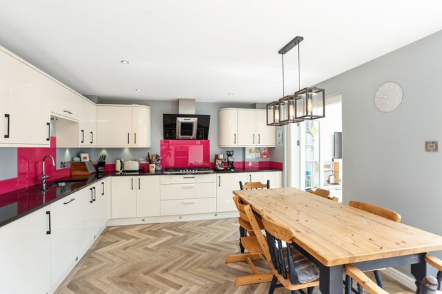 49, Wallace Crescent, MUSSELBURGH photo 4