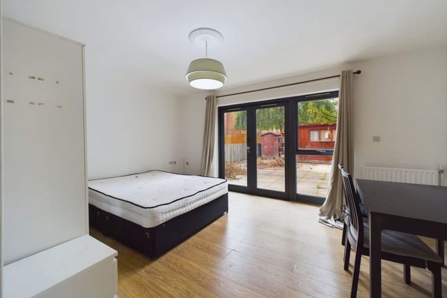 Thumbnail Terraced house to rent in Bemerton Street, London
