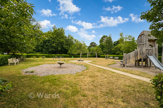 3-bed detached on 1, Beadsman Crescent, West Malling, £390,000
