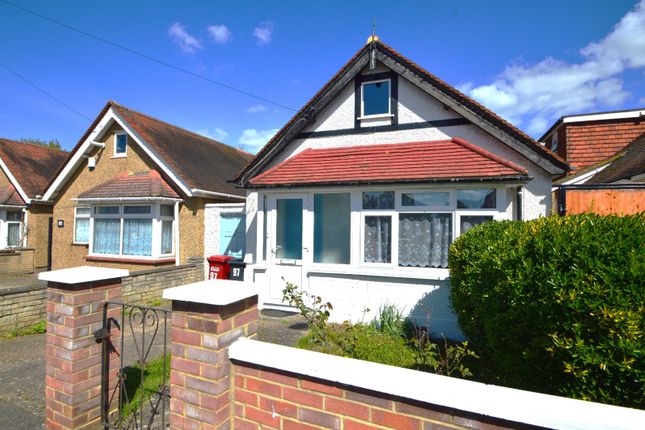 Thumbnail Bungalow to rent in St Johns Road, Slough, Berkshire
