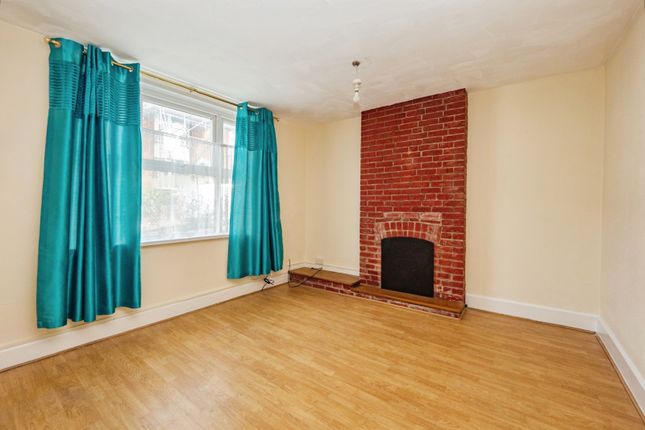 Flat 1, 18, Rodwell Road, Dorset photo 2