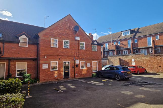 Flat for sale in Union Street, Worcester