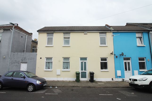 Thumbnail Terraced house for sale in Hudson Road, Southsea