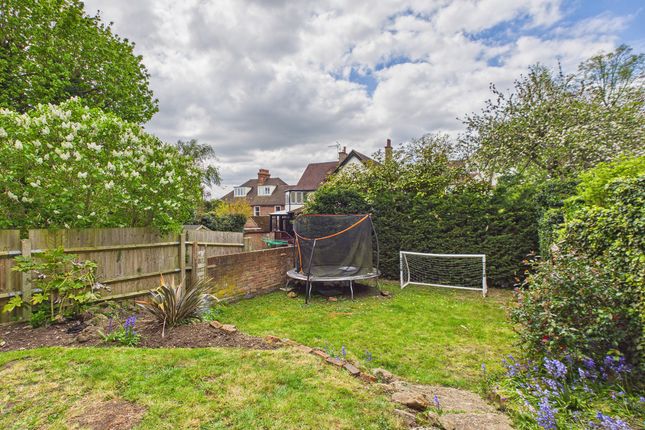 18, Sebright Road, Boxmoor photo 4