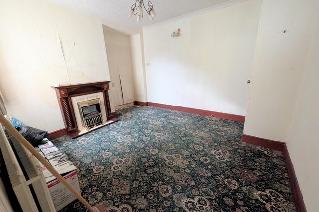 3, Brynheulog Terrace, Cwmllynfell photo 3