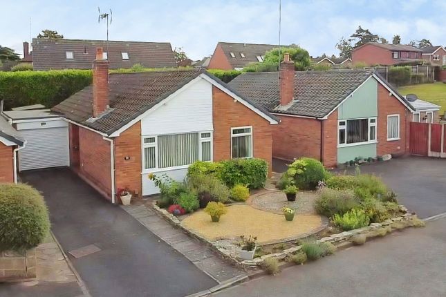 2-bed house on 107, Meadow Hill Close, Kidderminster, £285,000