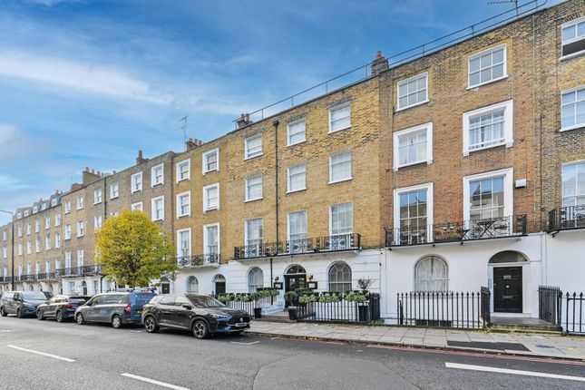 2-bed flat on Gloucester Place, Regent's Park, £625,000