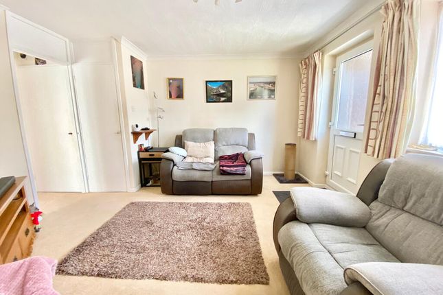 Marquis Way, Bournemouth photo 3