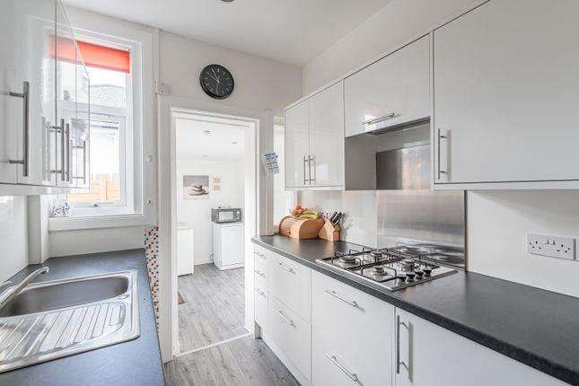 7, Craigleith Drive, Edinburgh photo 4