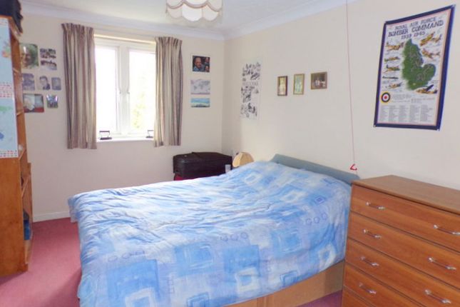 35 Admirals Court, Rolle Road, Exmouth photo 4