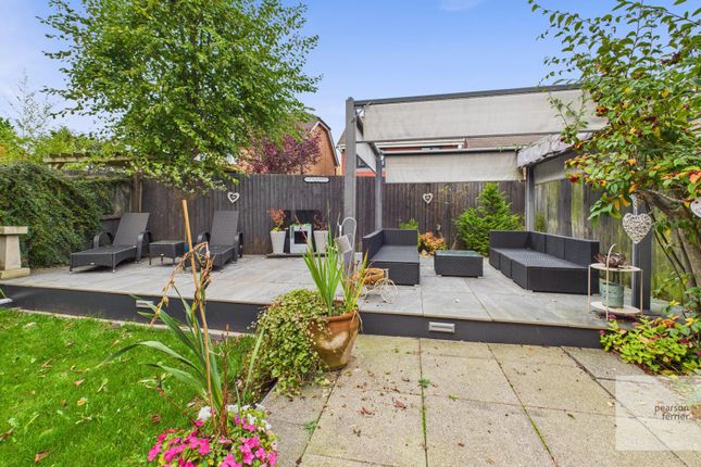 3, Arncliffe Close, Bury photo 4