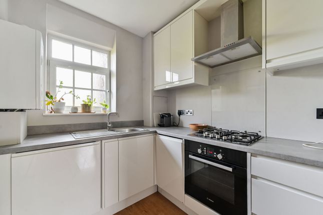 Thessaly House, Thessaly Road, Wandsworth photo 4