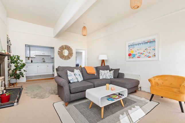 31, Adelaide Crescent, Hove photo 4