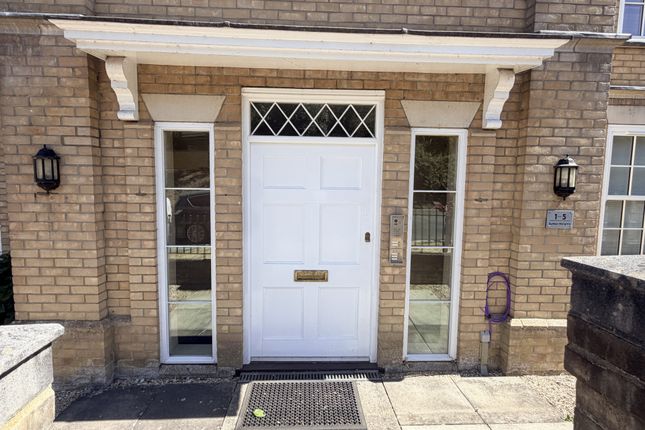 1 Sutton Heights, Melton Hill, Woodbridge photo 4