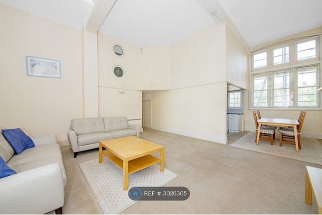 Charlotte Court, B Old Kent Road, London photo 3