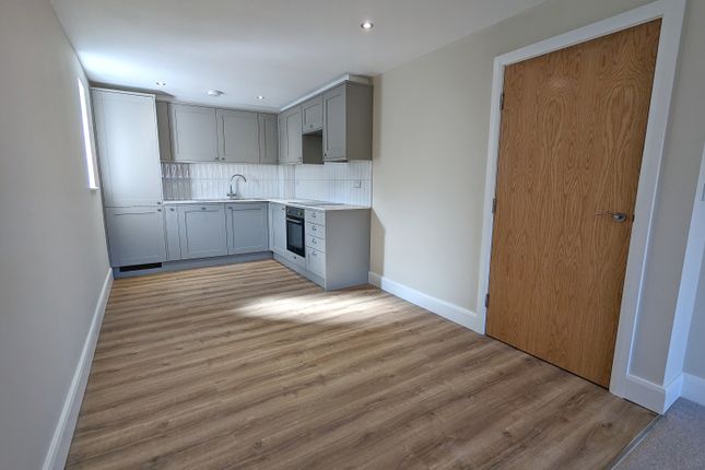 Flat to rent in Sheafside Apartments 1 Archer Mews, Sheffield