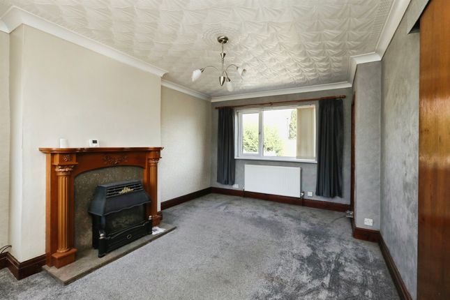 32, Haigh Crescent, Doncaster photo 2
