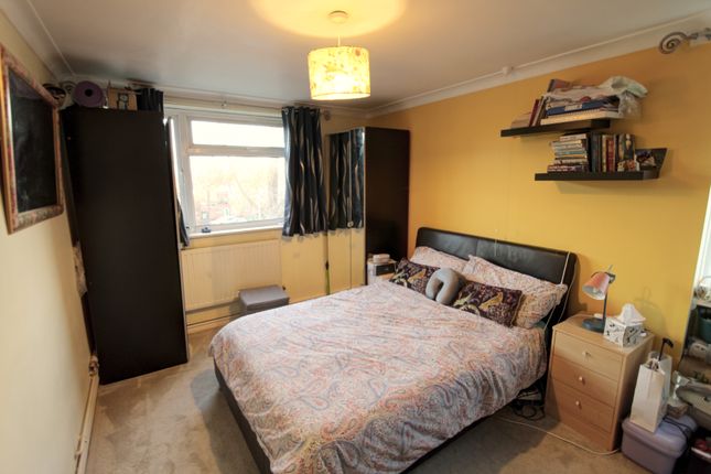 Flat for sale in Park Hall Close, Walsall