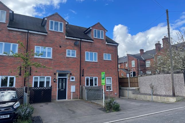 Town house for sale in Meadow Road, Ripley