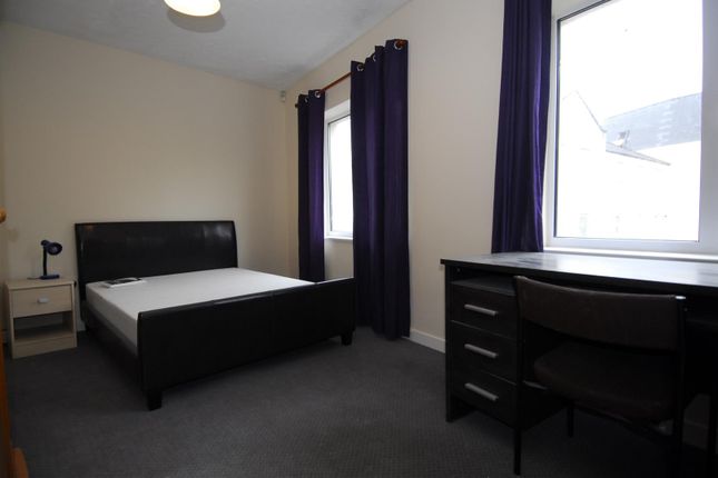 Flat to rent in Gilwell Street, Flat 3, Plymouth
