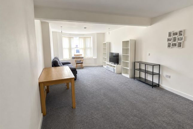 Flat 1, 76, High Street, Sheerness photo 2